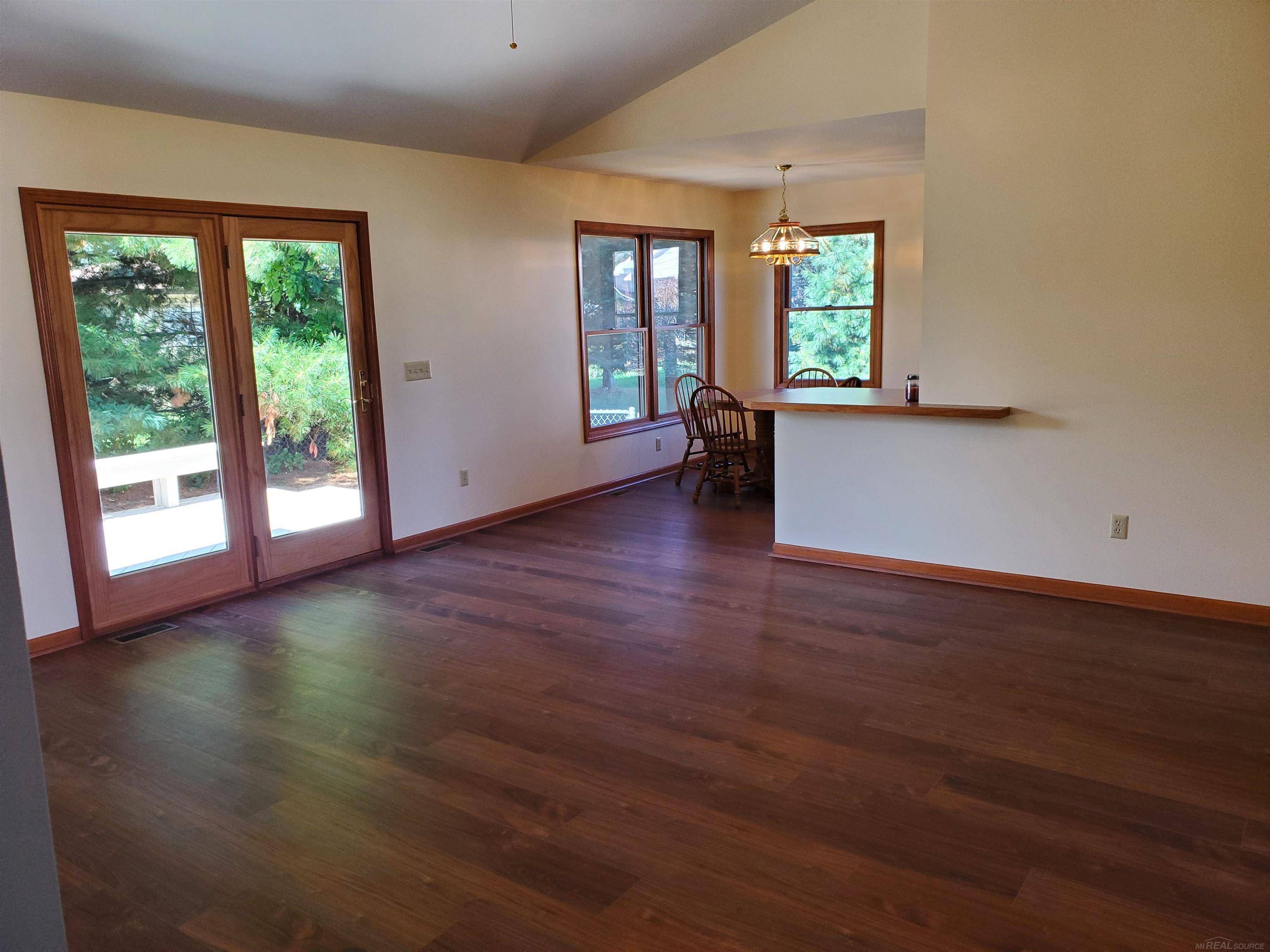 Port Sanilac, MI 48469,35 Austin DR