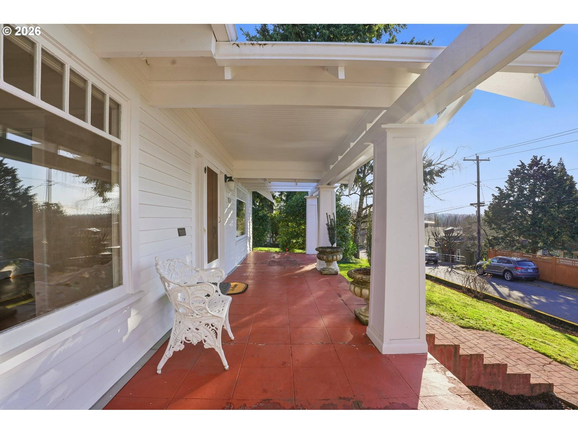 Portland, OR 97219,6908 SW 33RD PL