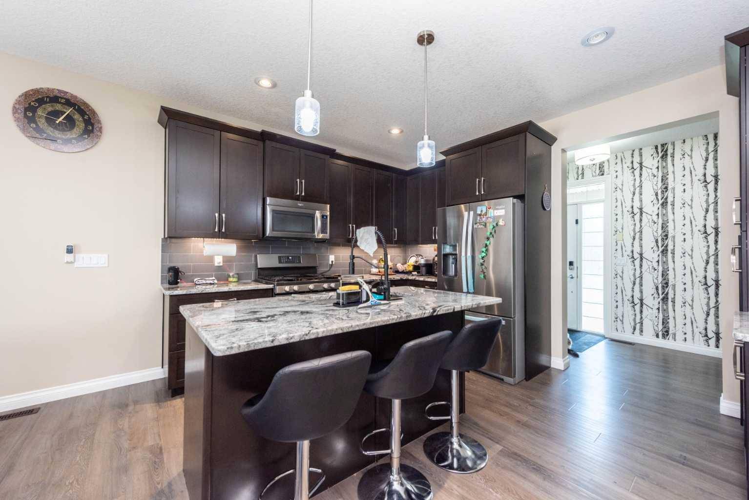 Airdrie, AB T4B 3V6,287 Baywater WAY SW