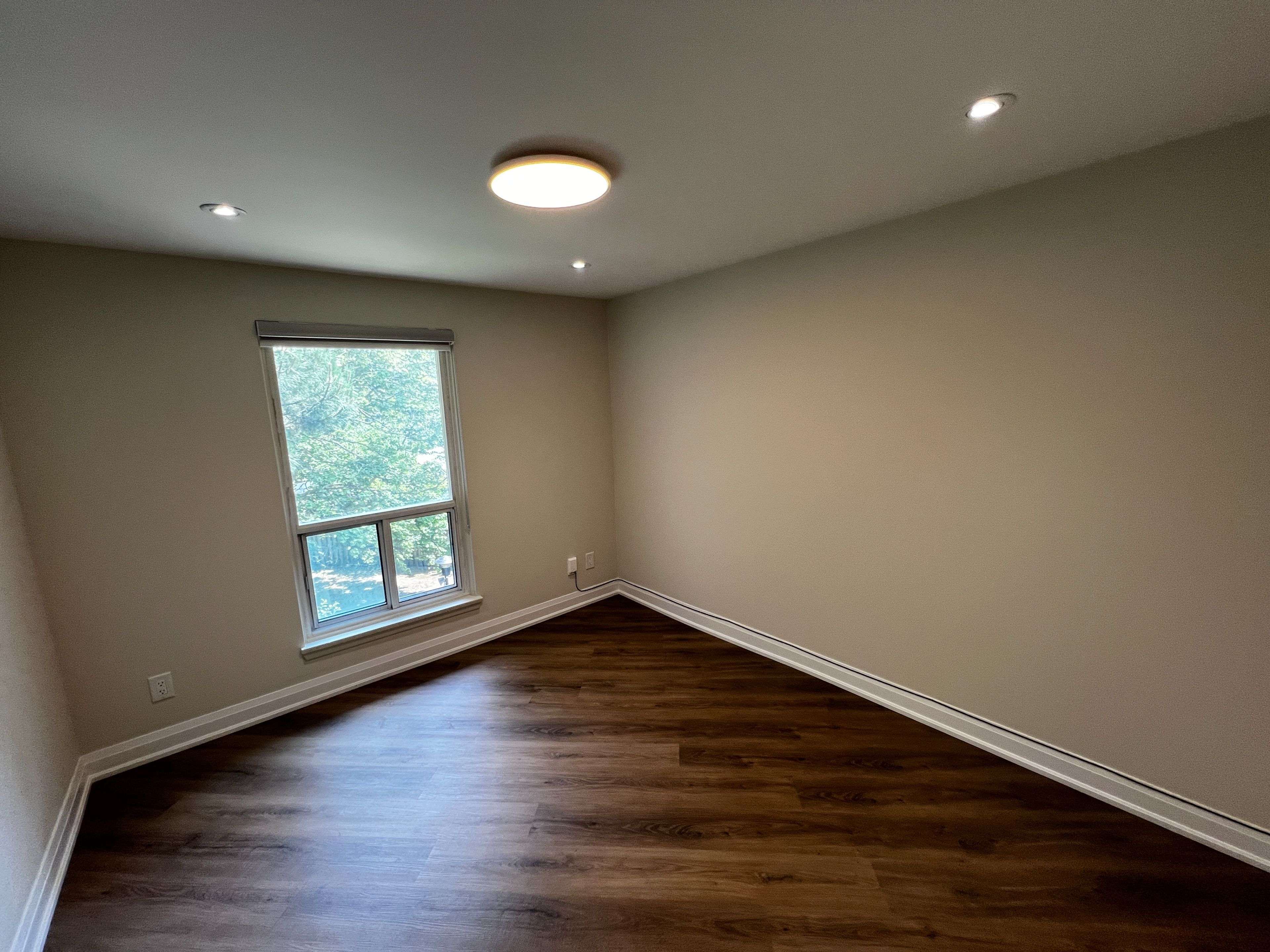 Toronto C15, ON M2H 3K7,74 Thimble Berry WAY