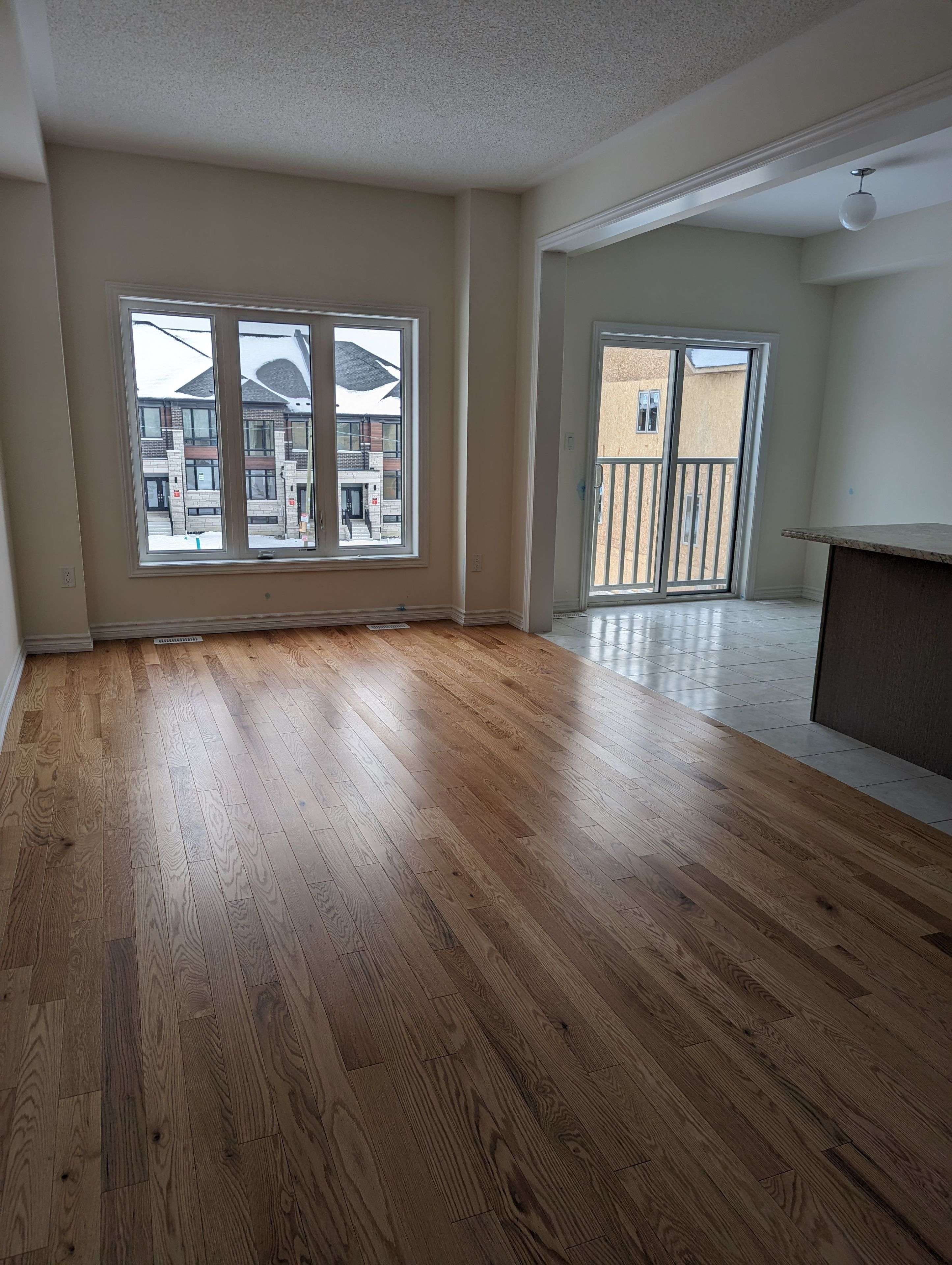 Pickering, ON L1X 2R2,2523 Athena PATH