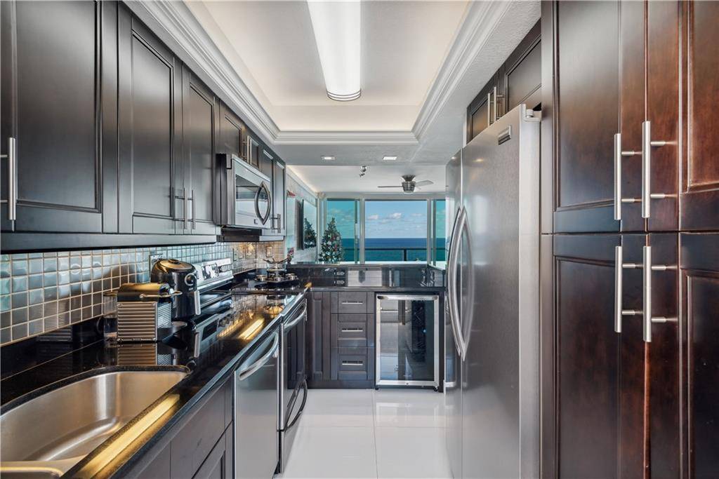 Deerfield Beach, FL 33441,333 NE 21ST AVE #1508