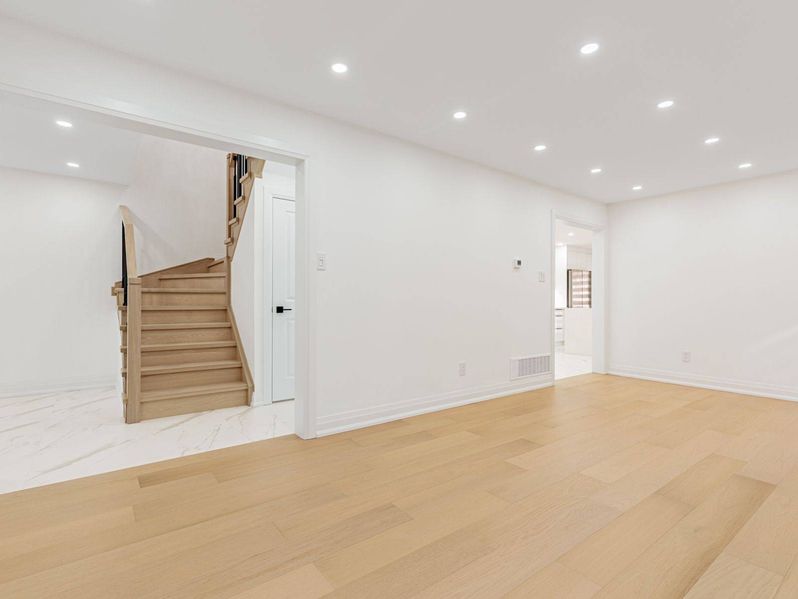 Markham, ON L3S 3V6,161 Doubtfire CRES