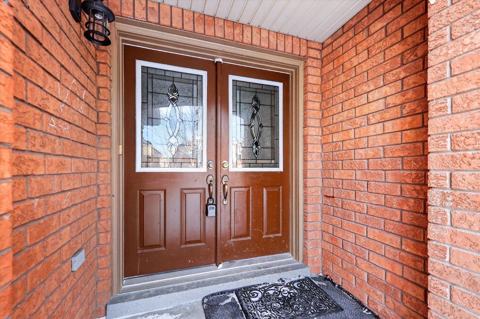 Markham, ON L3S 4S8,35 Tara CRES