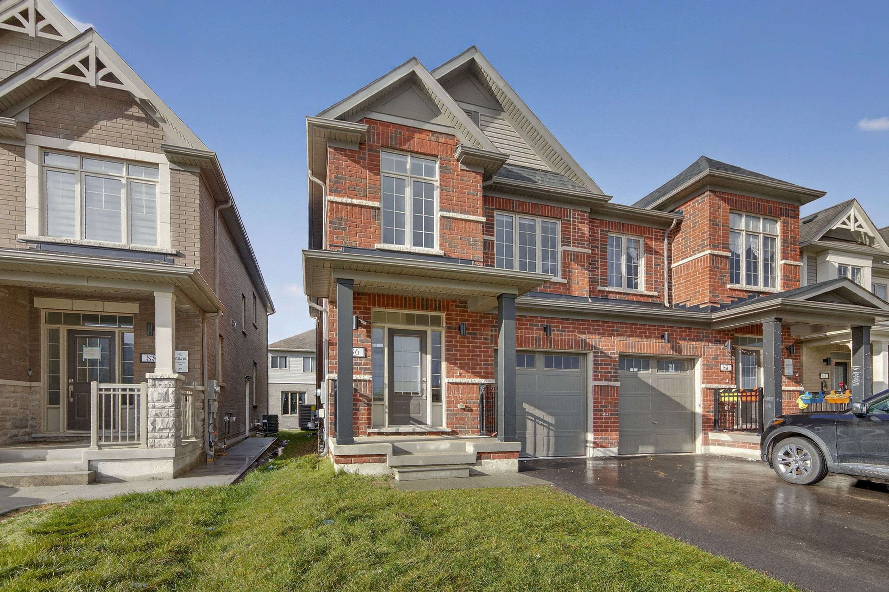 Barrie, ON L9J 0K8,86 West Oak TRL