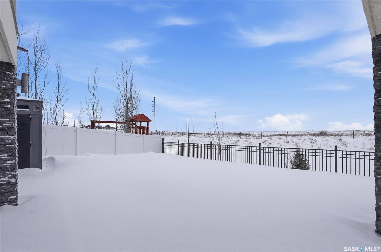 Saskatoon, SK S7W 0W8,371 Fast COURT