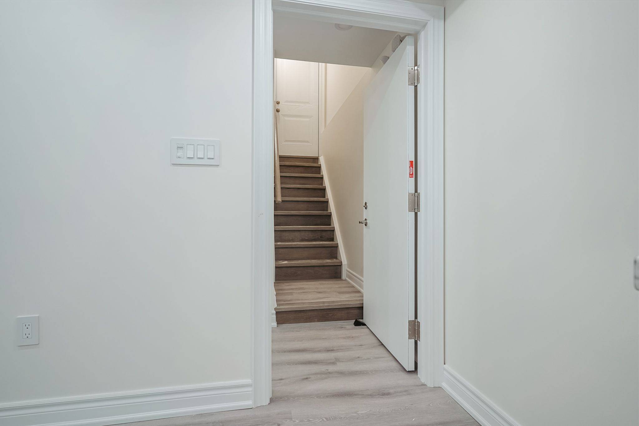 Milton, ON L9B 1J6,431 Ramsey PL