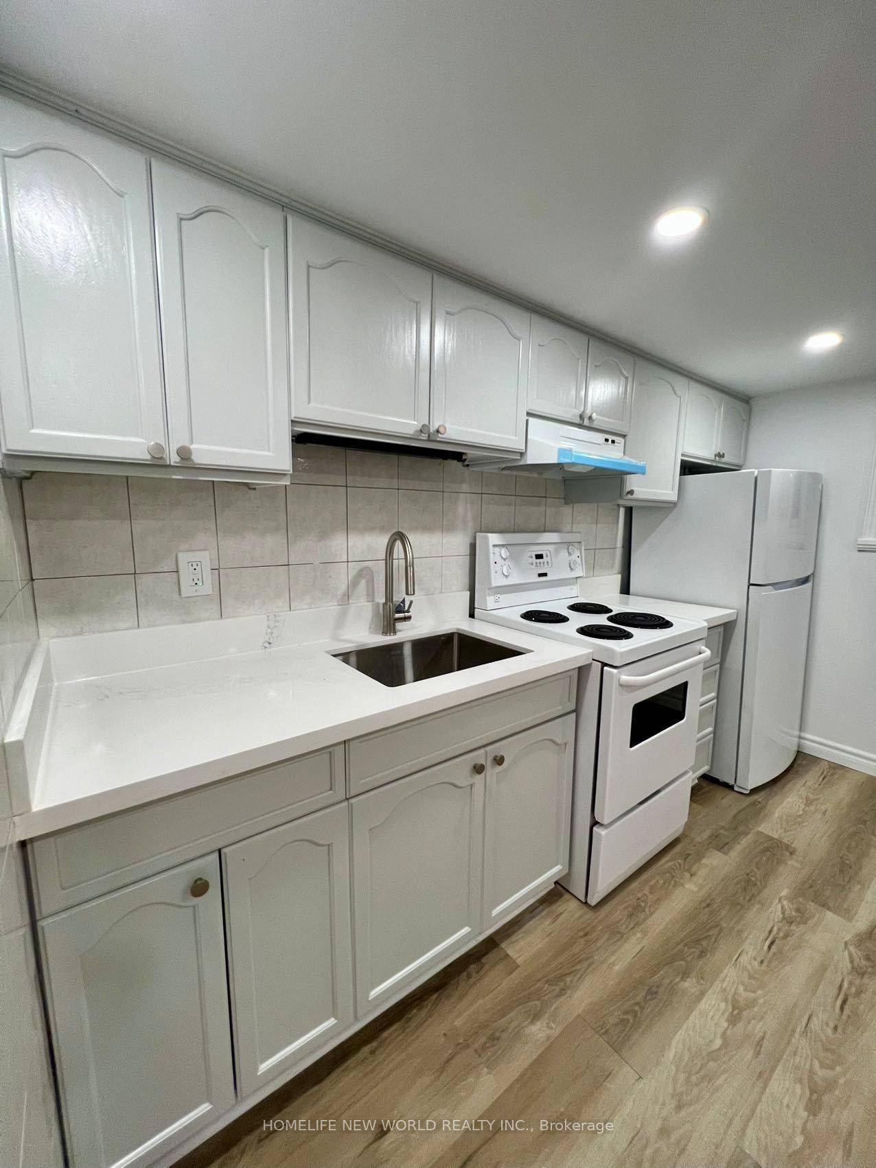 Toronto W03, ON M6M 3P4,354 Kane AVE #Bsm