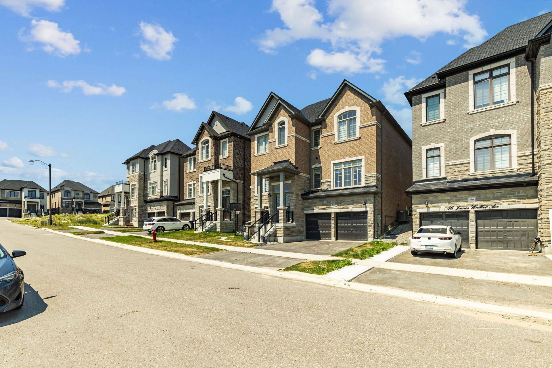 Caledon, ON L7C 4M8,48 James Walker AVE