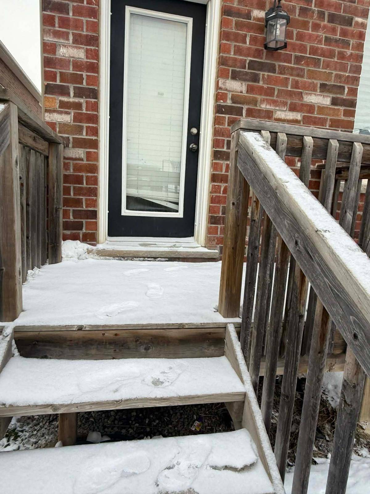 Brampton, ON L7A 4L2,605 Remembrance RD