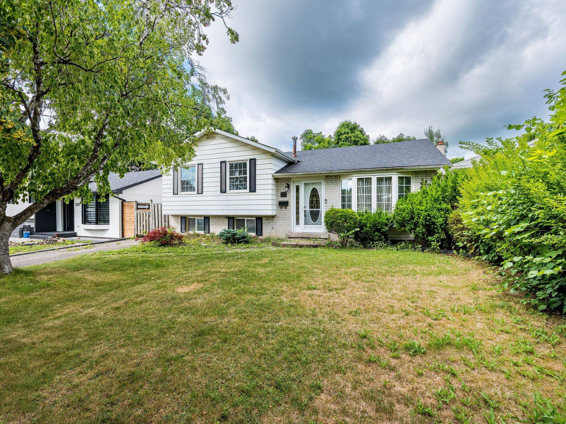 Halton Hills, ON L7G 4K7,172 Mountainview RD S