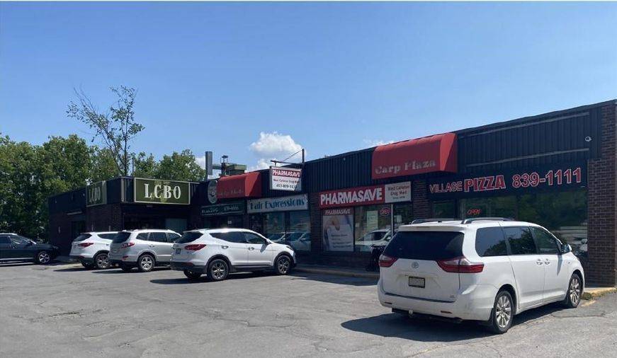 Carp - Huntley Ward, ON K0A 1L0,461 Donald B Munro DR