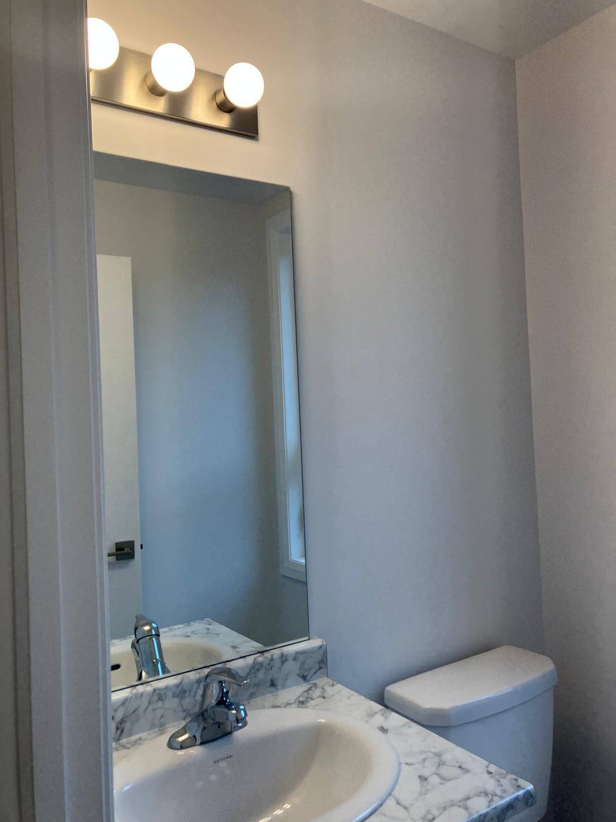 Niagara Falls, ON L2E 0C1,6705 Cropp ST #103