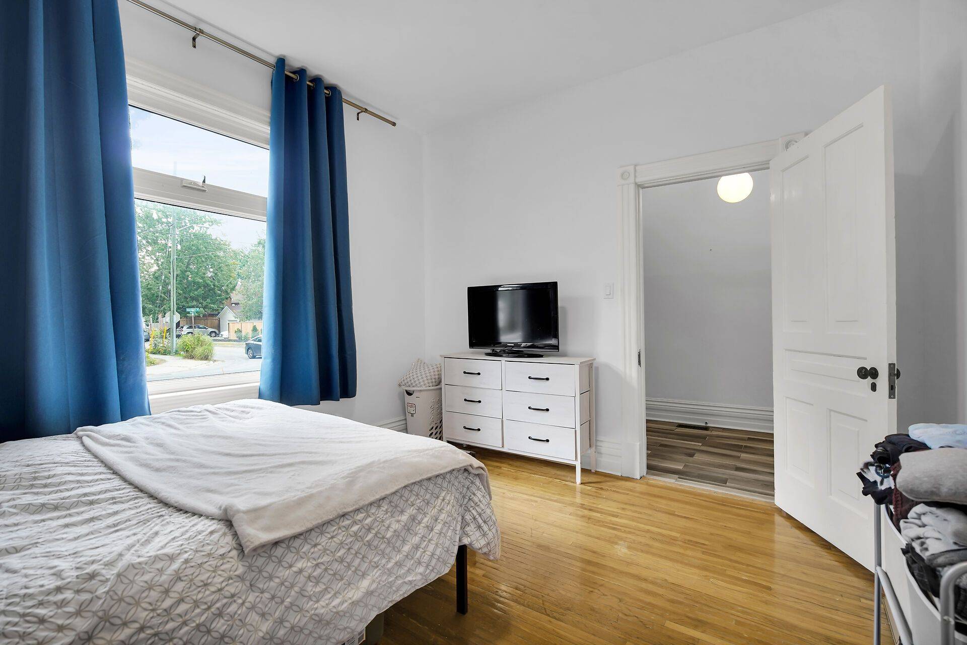 London East, ON N5W 3Y4,453 Quebec ST