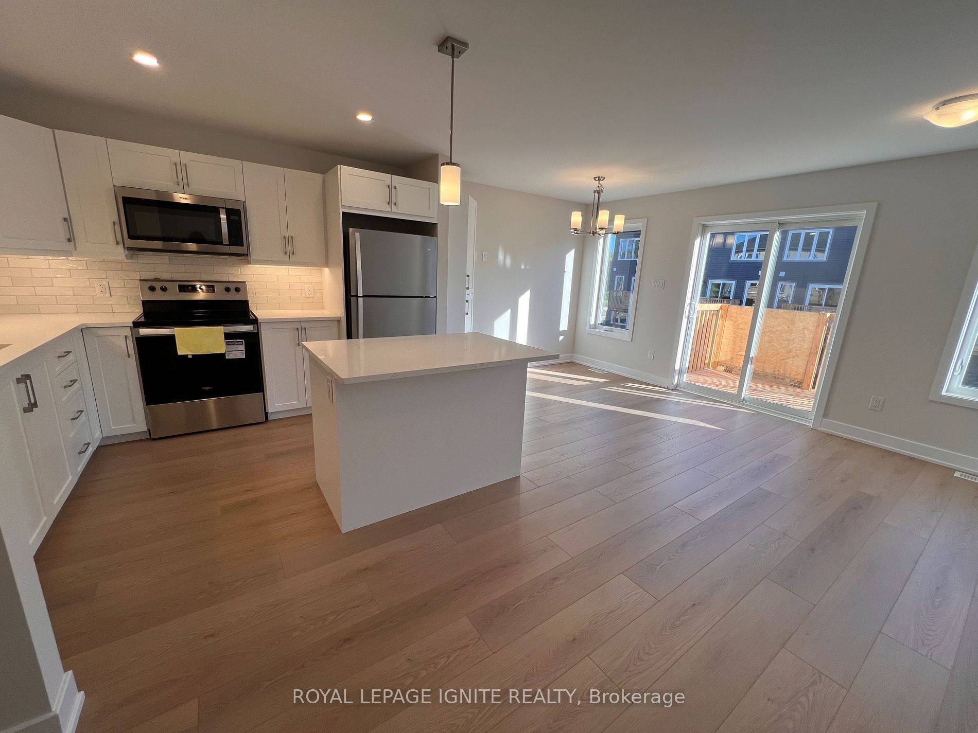 Smiths Falls, ON K7A 0C1,93 Whitcomb CRES