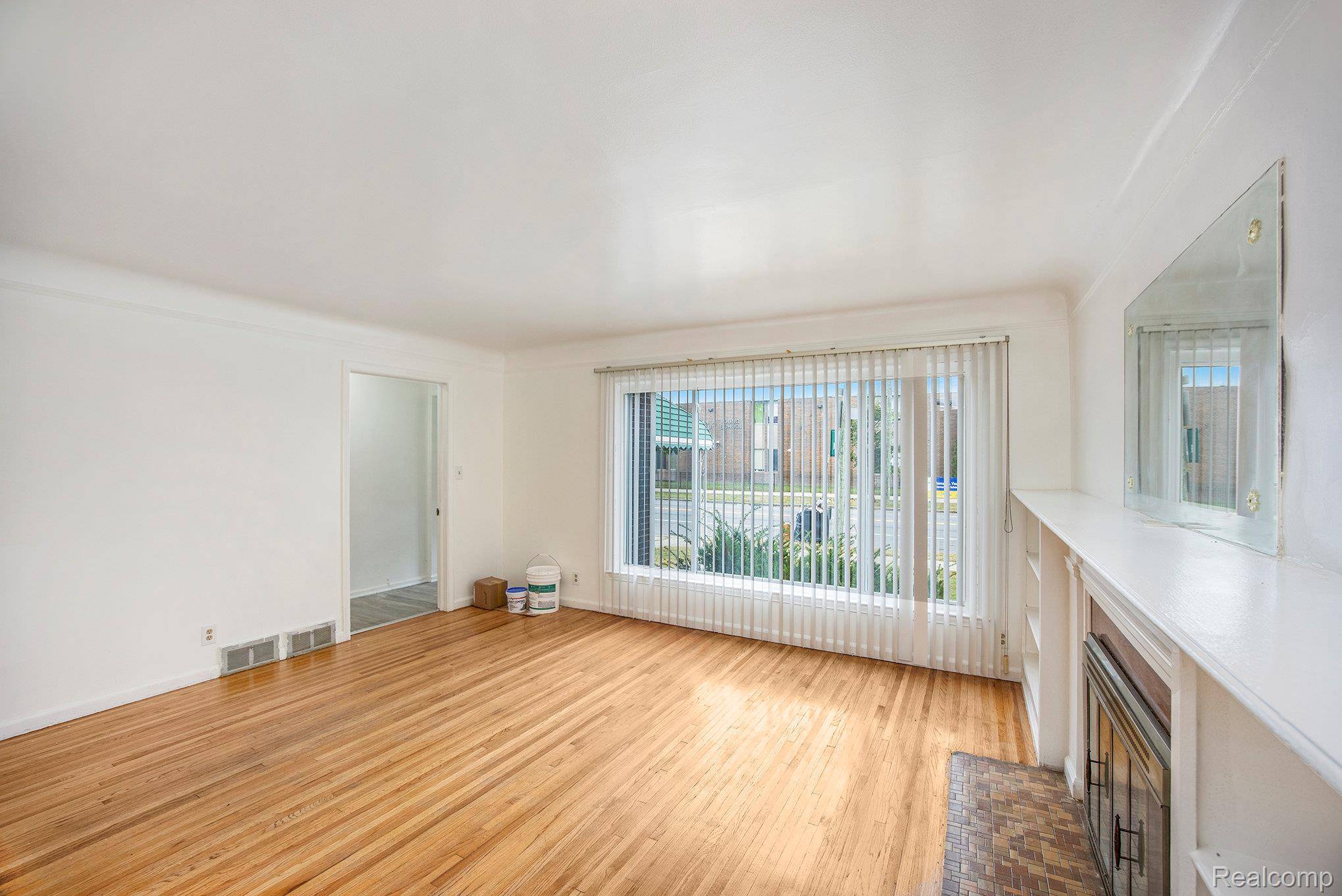 Detroit, MI 48227,15748 Hubbell ST