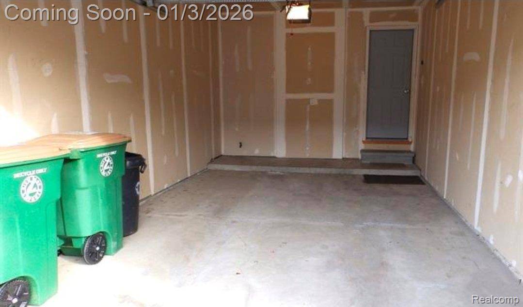 Livonia, MI 48150,9026 Newport WAY