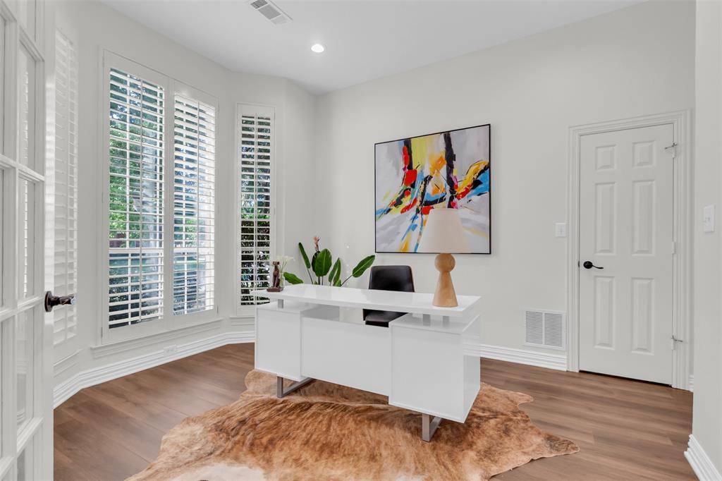 Denton, TX 76210,9 Royal Oaks Circle