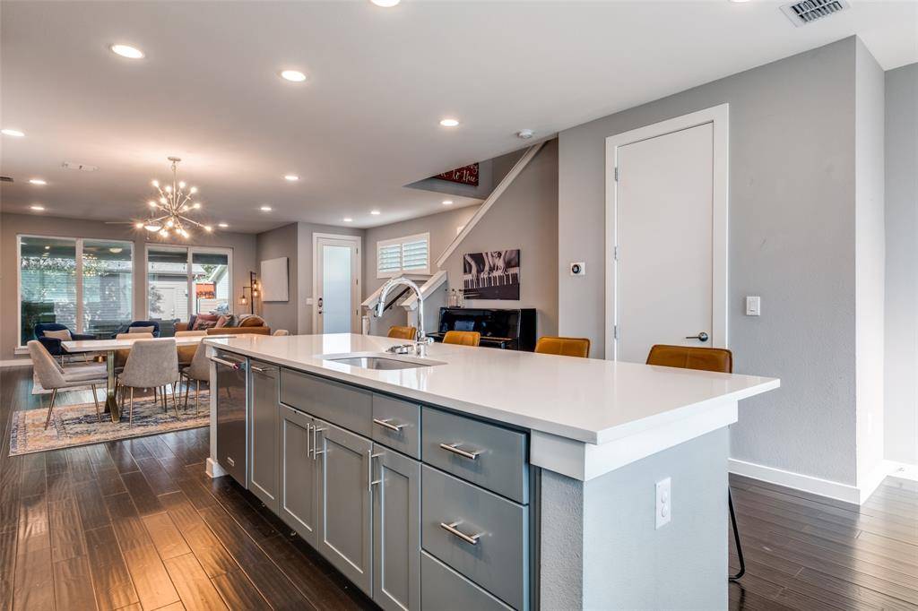 Dallas, TX 75206,5311 Anita Street