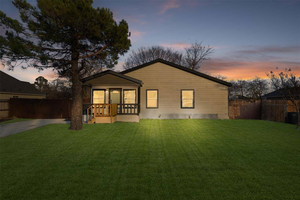 Fort Worth, TX 76119,3841 Burnice Drive