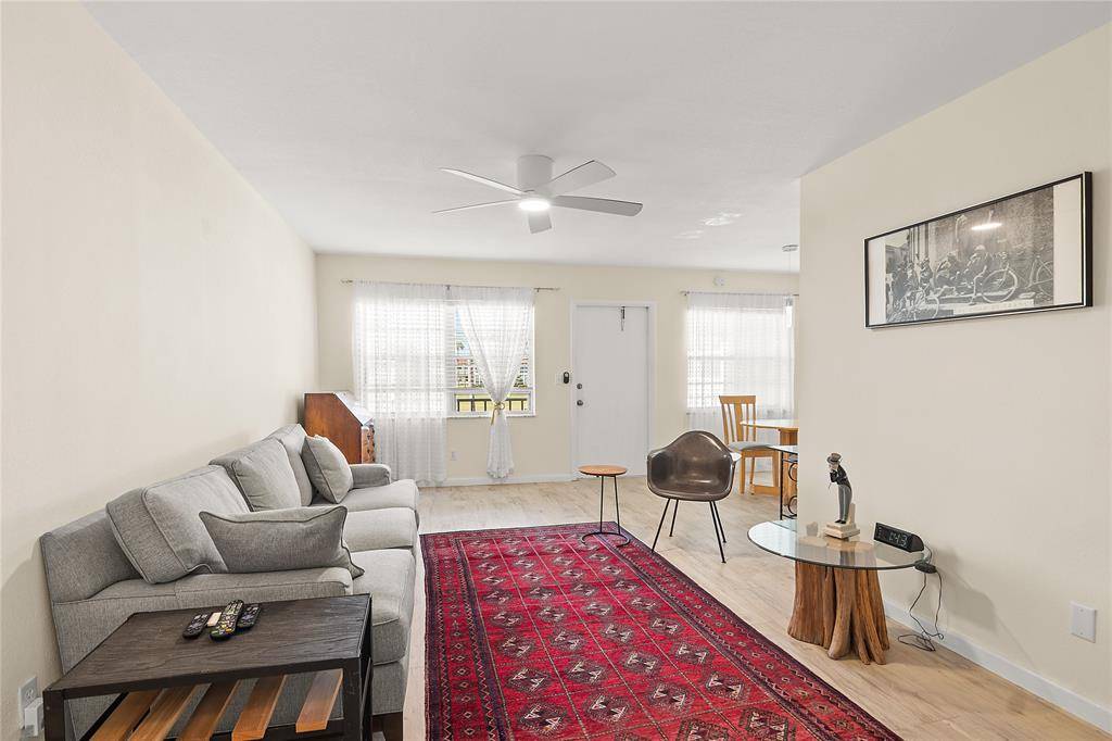 Vero Beach, FL 32962,85 NW Crooked Tree Ln #203