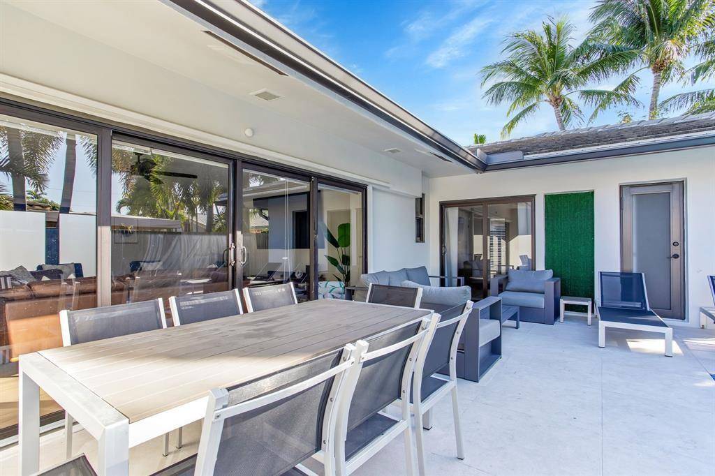 Fort Lauderdale, FL 33308,24 Castle Harbor Is