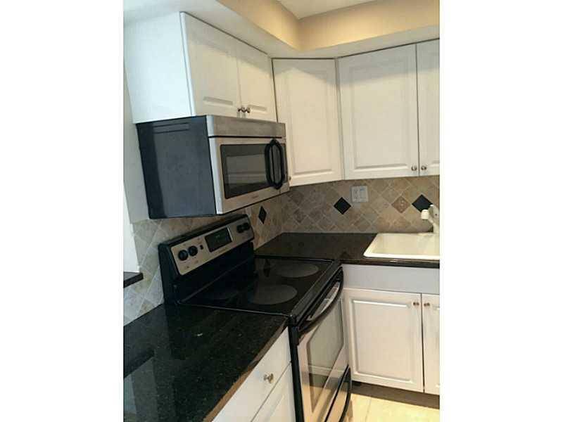 Wilton Manors, FL 33334,Address not disclosed