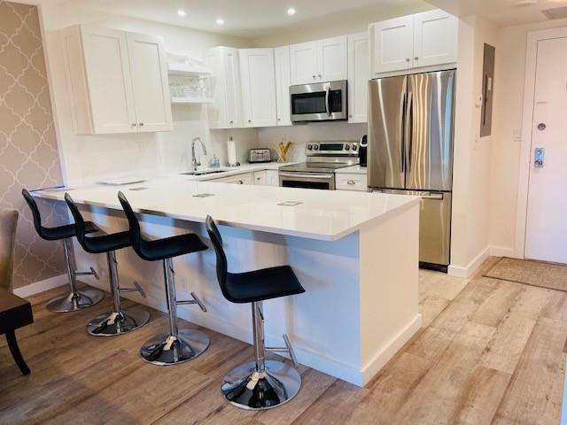 Hallandale Beach, FL 33009,500 Three Islands Blvd #L15