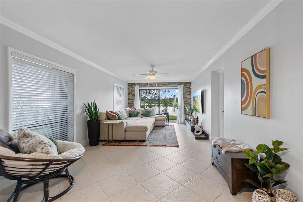 Davie, FL 33325,11927 SW 13th court #-