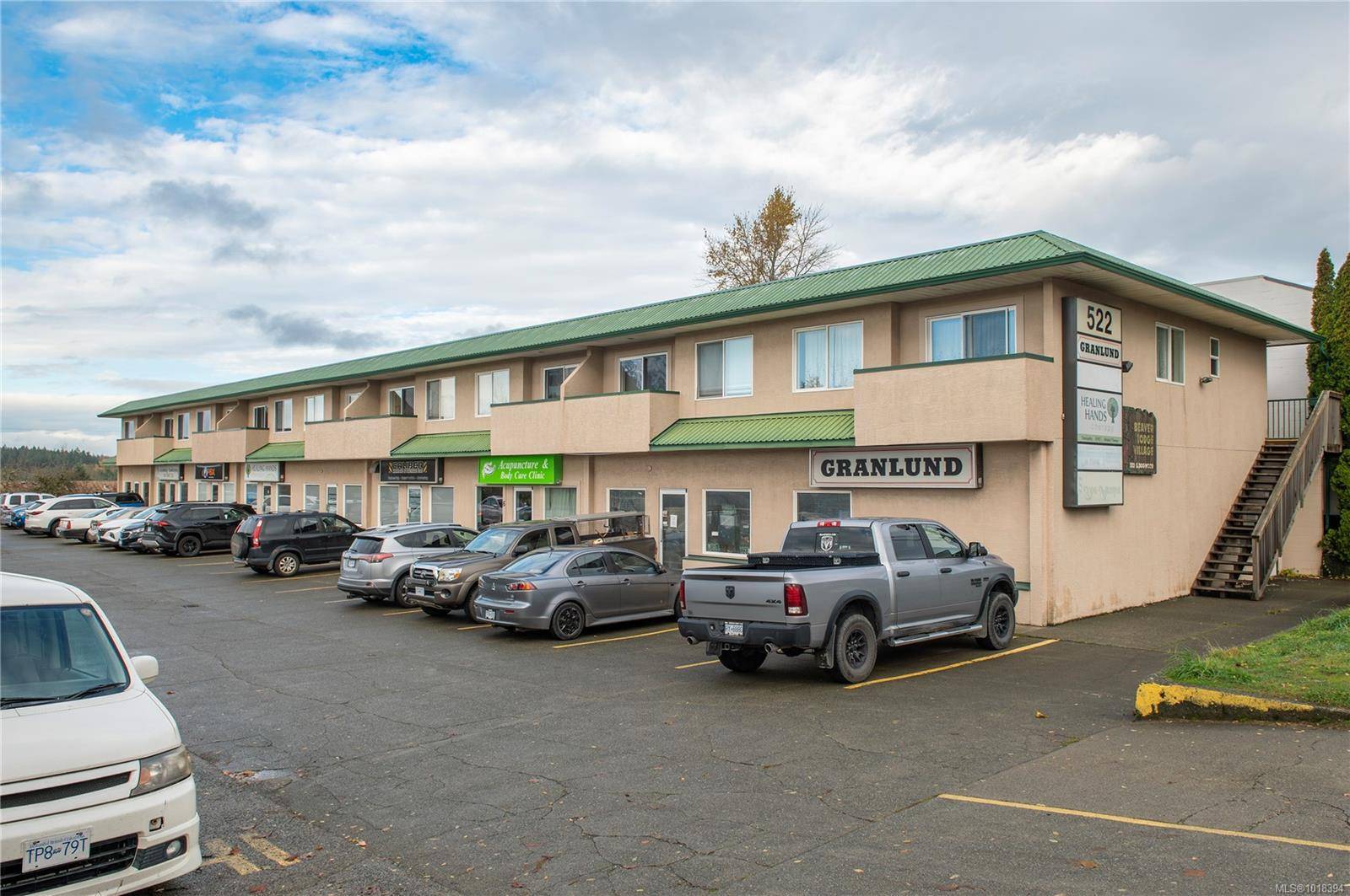 Campbell River, BC V9W 6R4,522 Dogwood St S #8