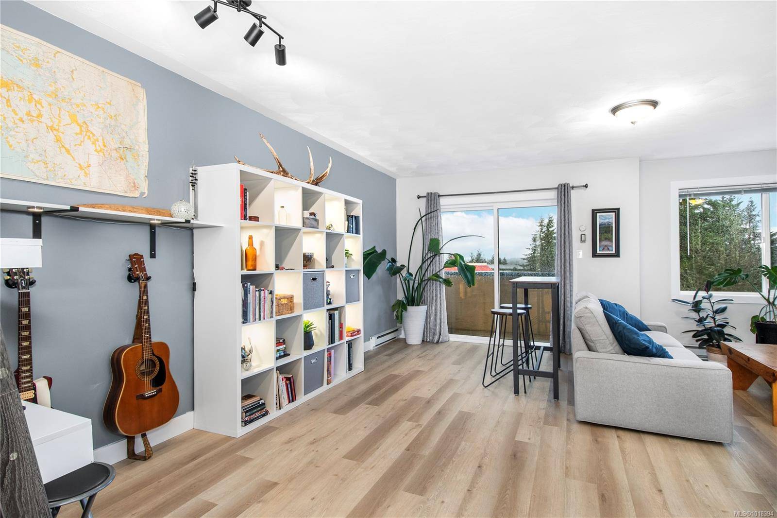 Campbell River, BC V9W 6R4,522 Dogwood St S #8