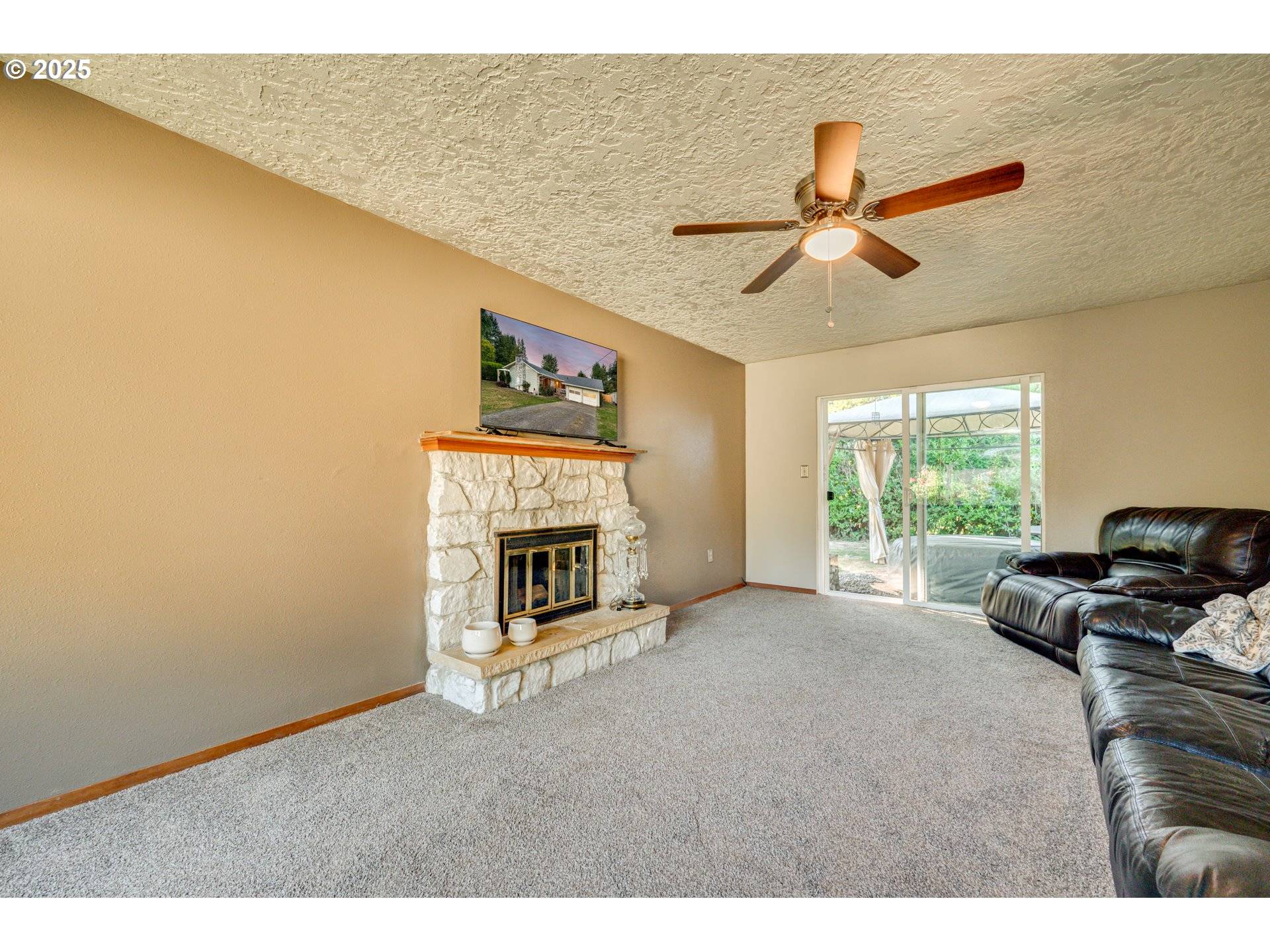 Woodland, WA 98674,372 INSEL RD