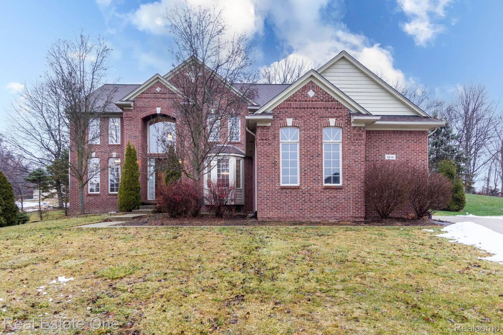 Rochester Hills, MI 48306,6536 Chatham CIR