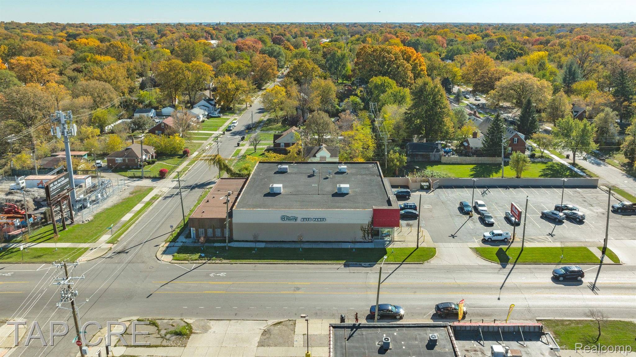 Detroit, MI 48224,17658 E Warren AVE