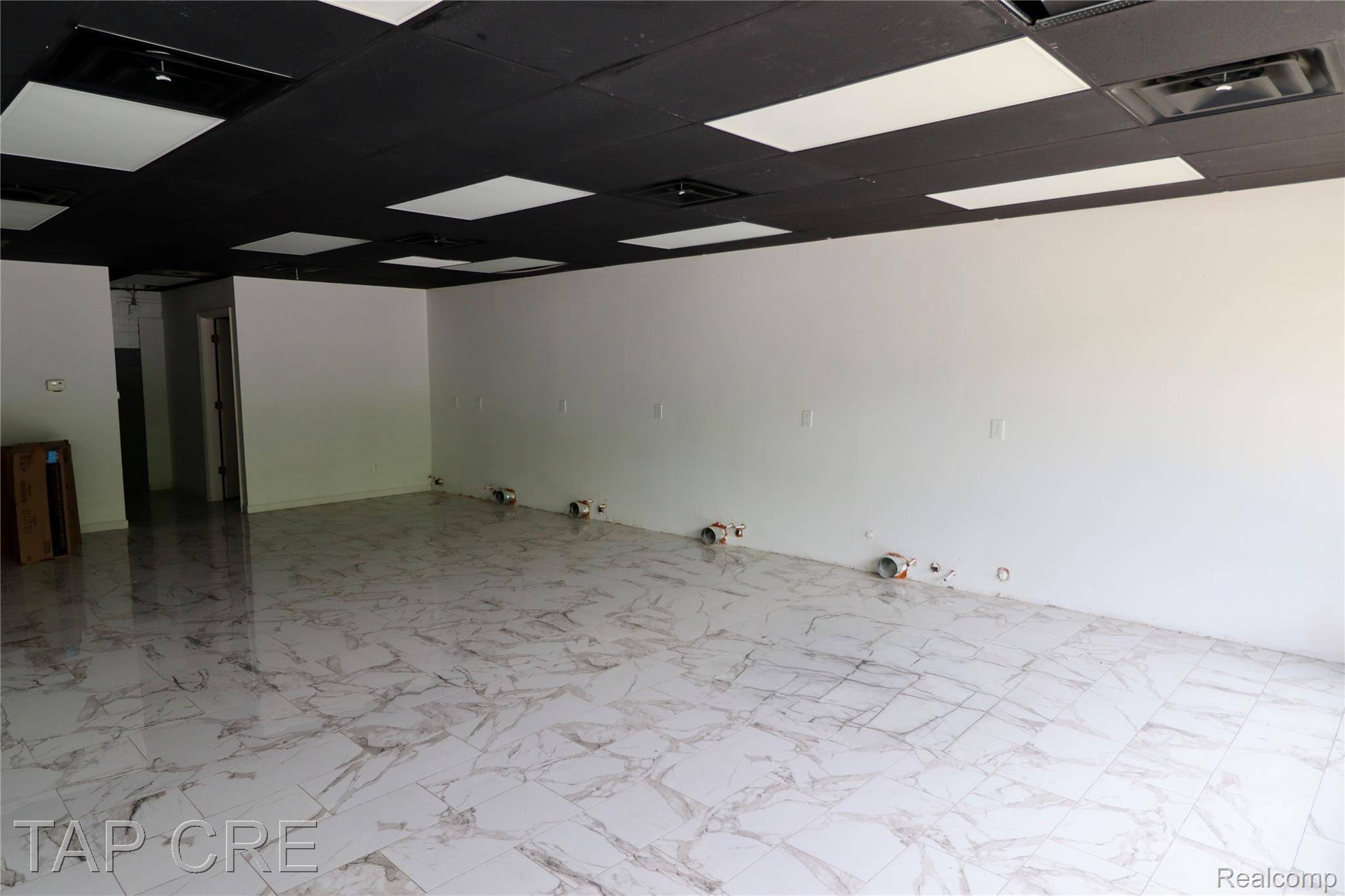 Livonia, MI 48152,27540 7 Mile RD