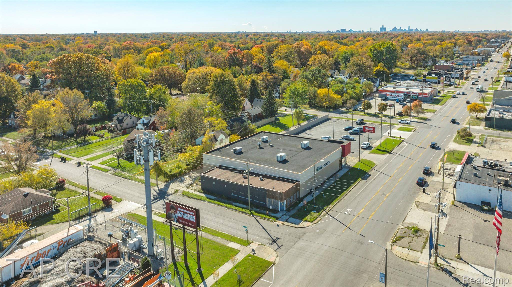 Detroit, MI 48224,17658 E WARREN AVE