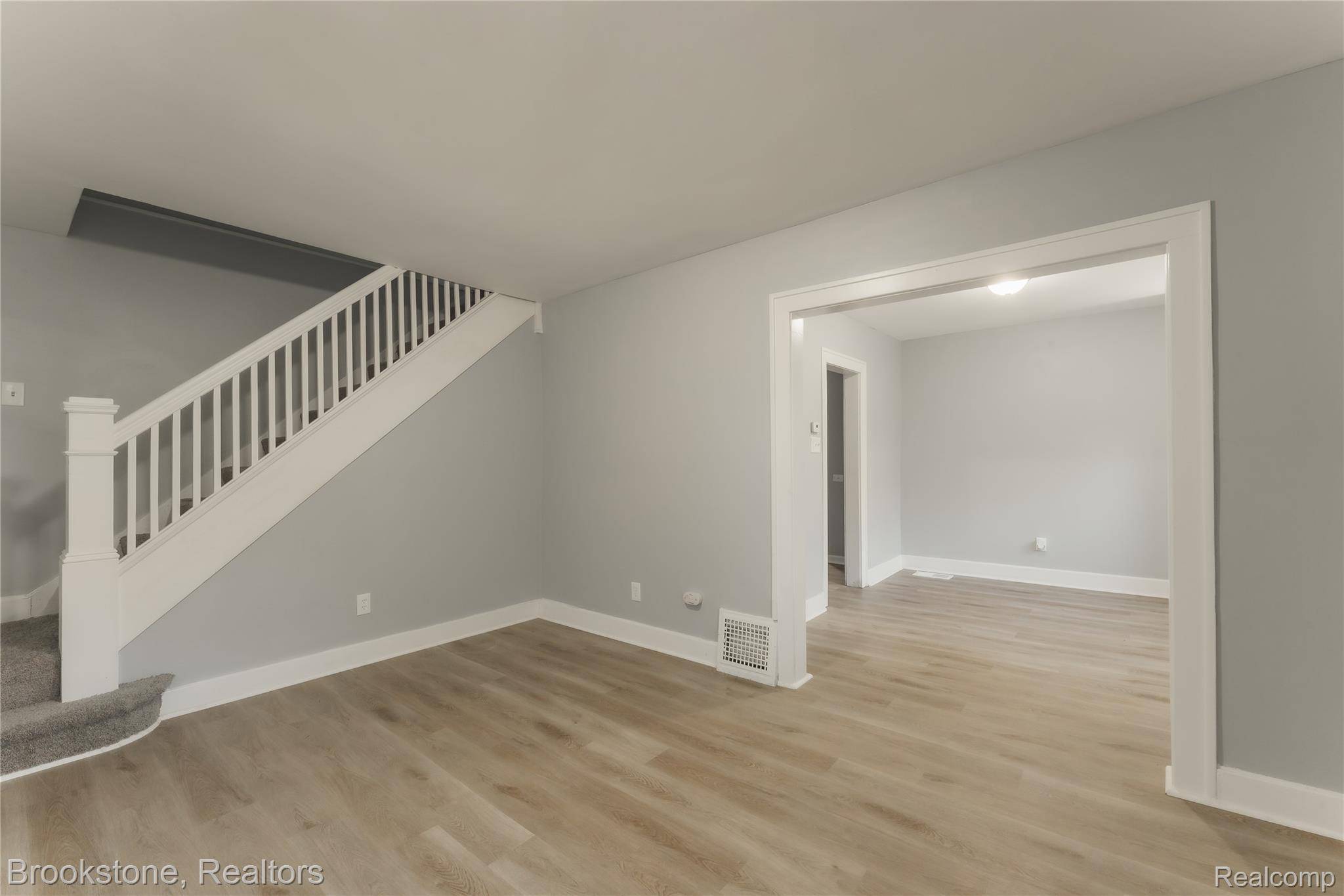 Pontiac, MI 48342,217 Edison ST