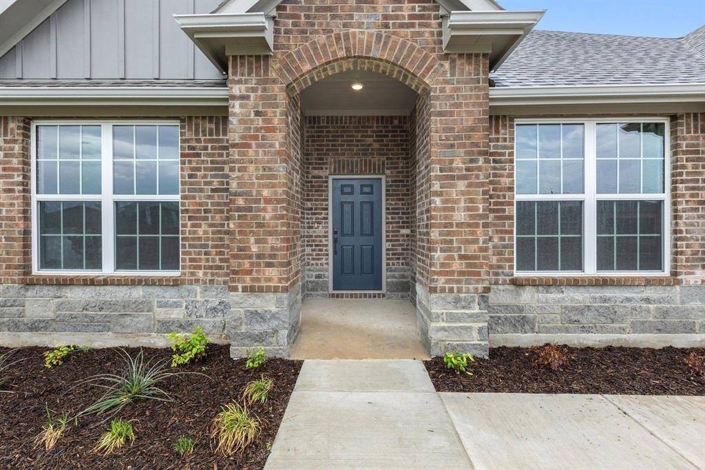 Nevada, TX 75173,209 Briarwood Drive