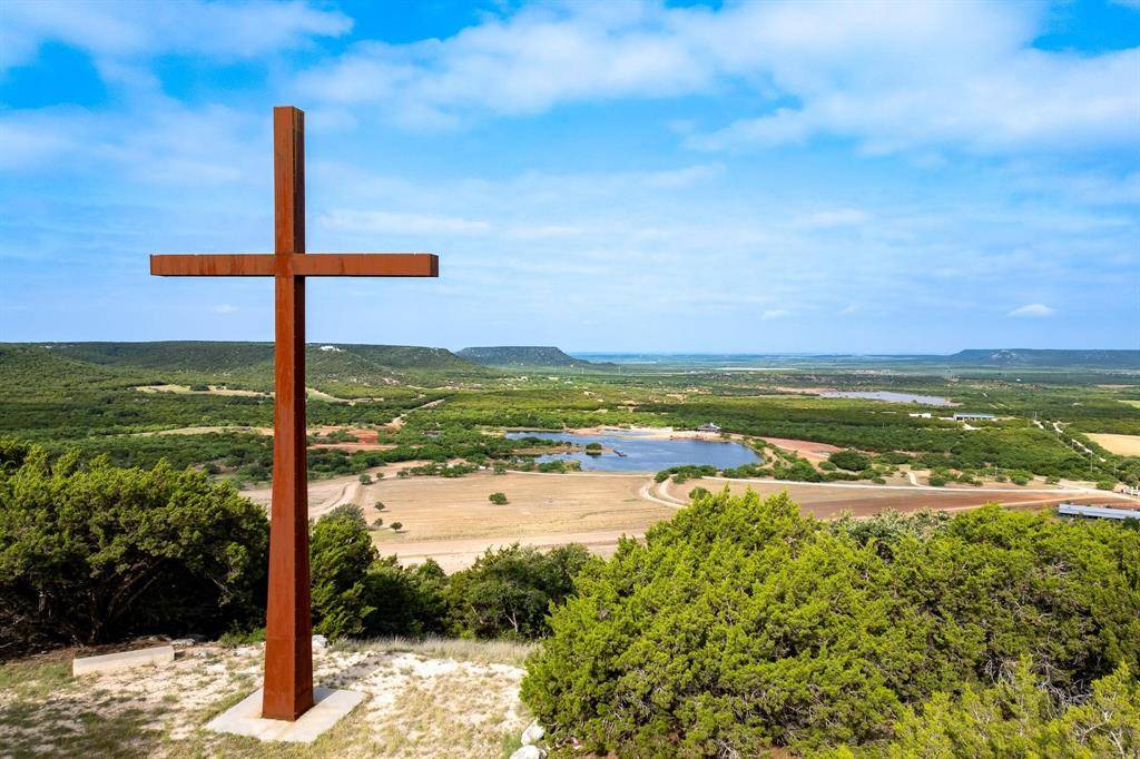 Lawn, TX 79530,635 County Road 184