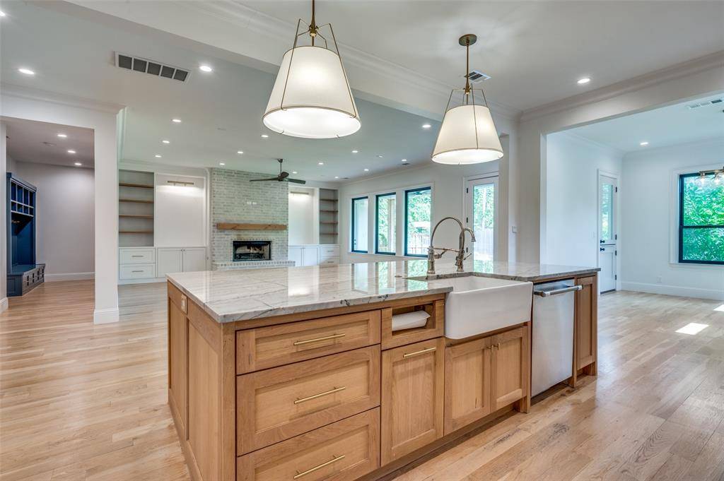 Dallas, TX 75220,3766 Rockdale Drive