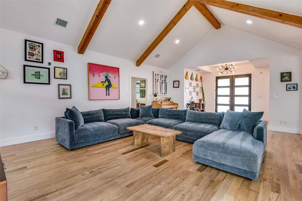 Dallas, TX 75208,1723 N Edgefield Avenue