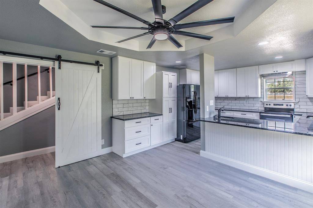 Woodway, TX 76712,768 ELMWOOD Drive