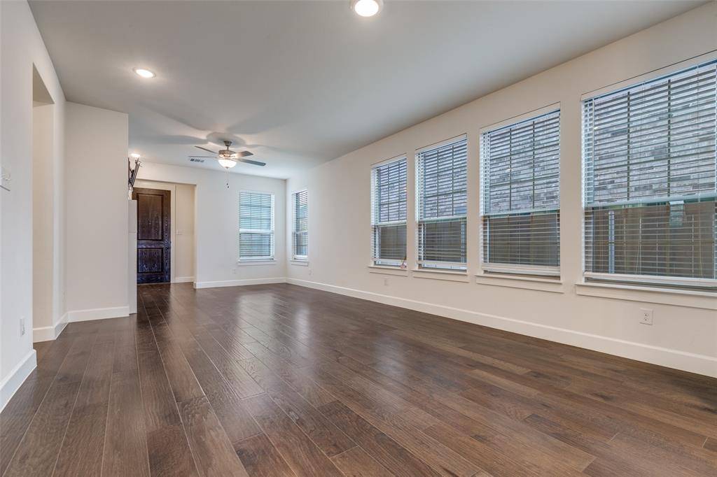 Carrollton, TX 75010,4833 Zilker Avenue