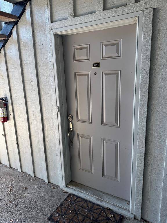 Dallas, TX 75219,4347 Dickason Avenue #115