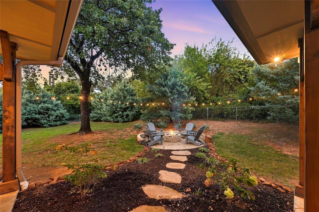 Shady Shores, TX 76208,124 N Garza Road