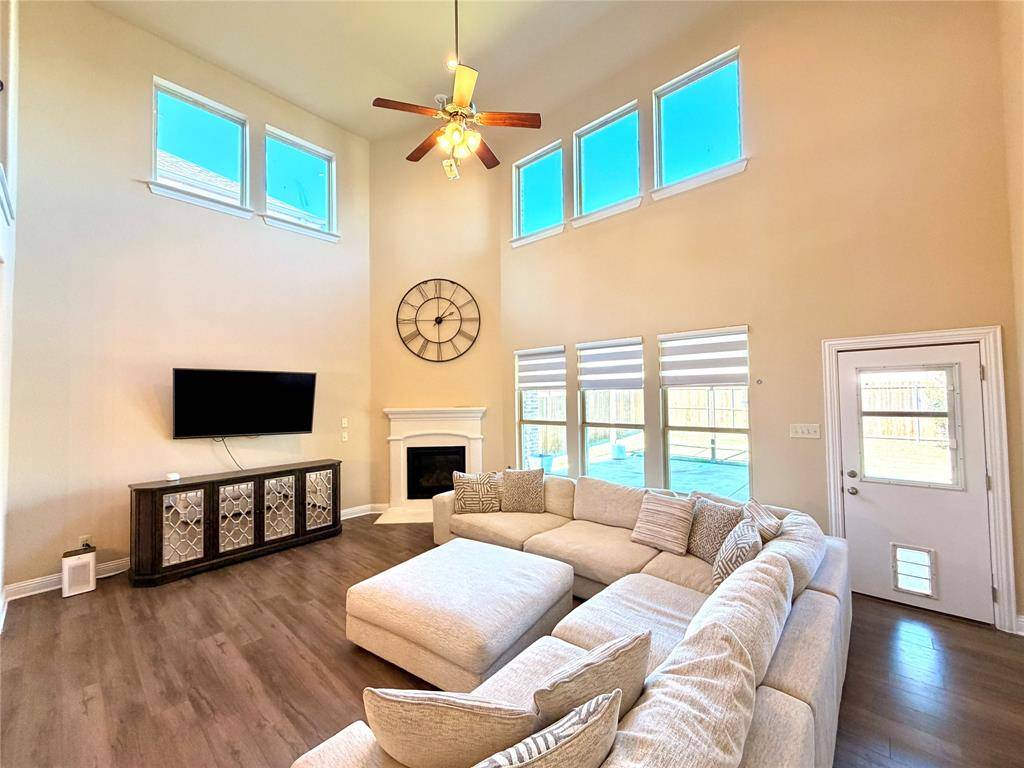 Rowlett, TX 75089,2403 Rosemary Lane