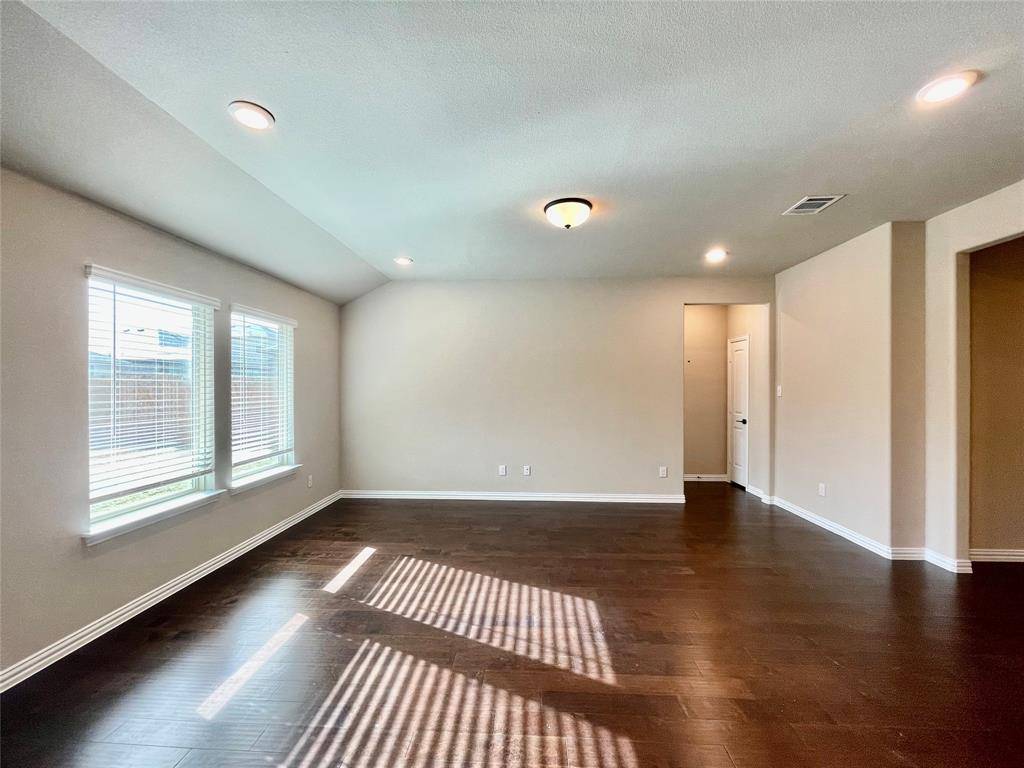 Denton, TX 76207,5112 Valley Forge Drive