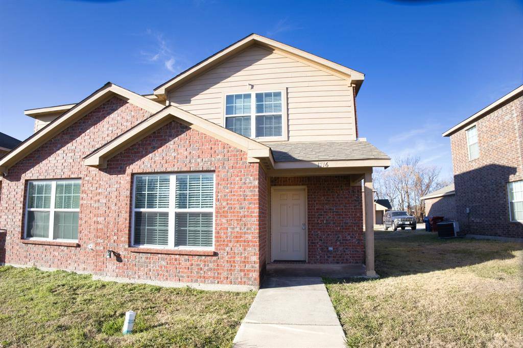 Van Alstyne, TX 75495,1716 S Waco Street