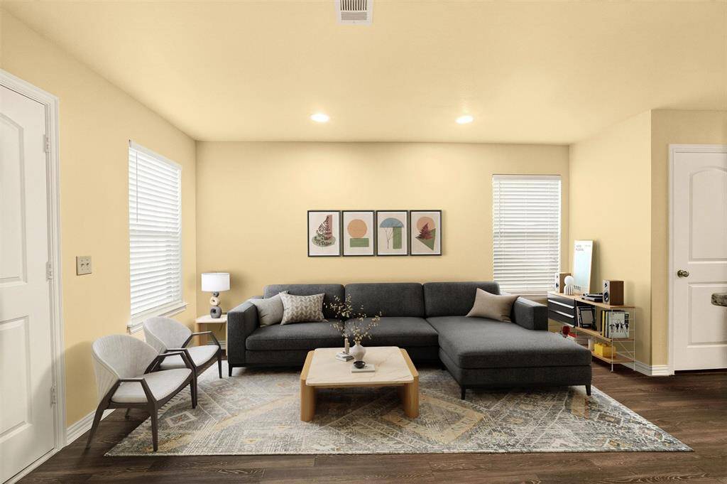 Van Alstyne, TX 75495,1716 S Waco Street