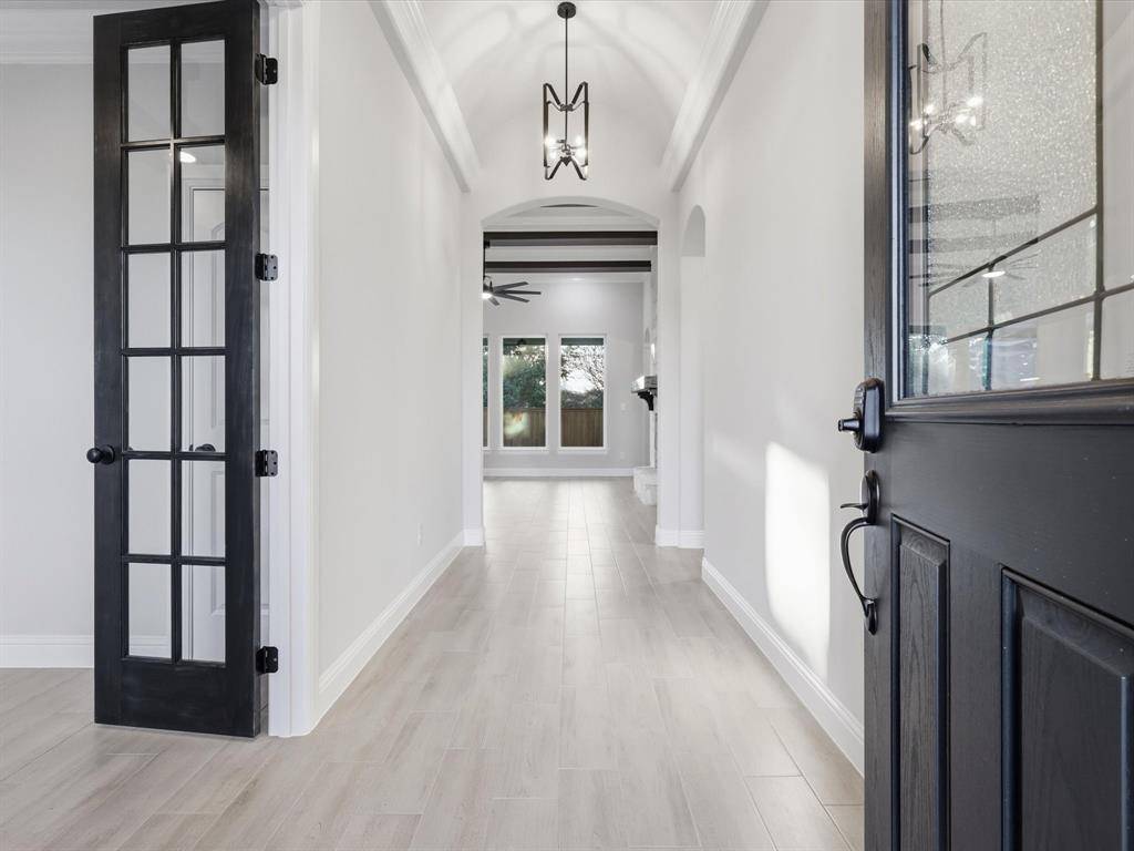 Granbury, TX 76048,1486 Highland Park Circle